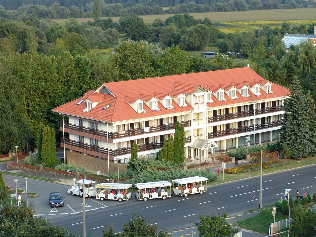 Hotel Forras Zalakaros Extérieur photo