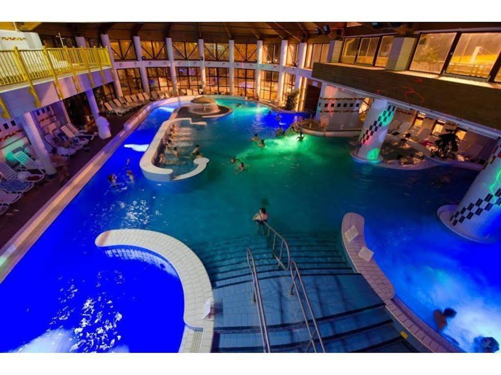 Hotel Forras Zalakaros Extérieur photo